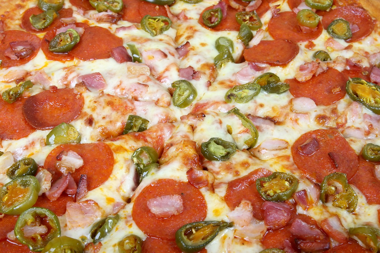 BRZO SE PRAVI, JOŠ BRŽE POJEDE Napravite pizzu u mikrovalnoj za manje od dvije minute