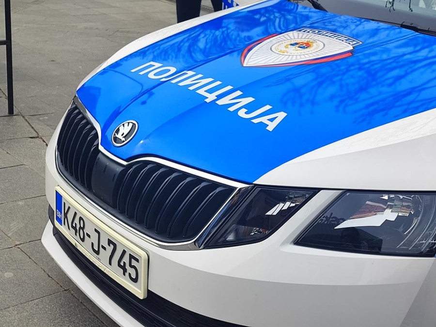 BANJALUČANIN SUGRAĐANINU PRIJETIO PIŠTOLJEM Prilikom hapšenja kod osumnjičenog pronađena opojna droga