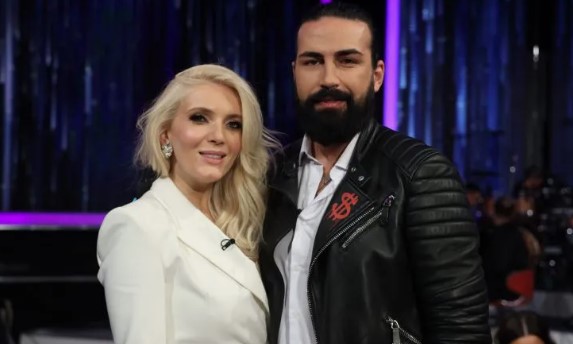 NIKOLINI KOVAČ POSLIJE DESET GODINA PREKIPJELO Pjevačica riješila da stavi tačku: „Muka mi je više!“