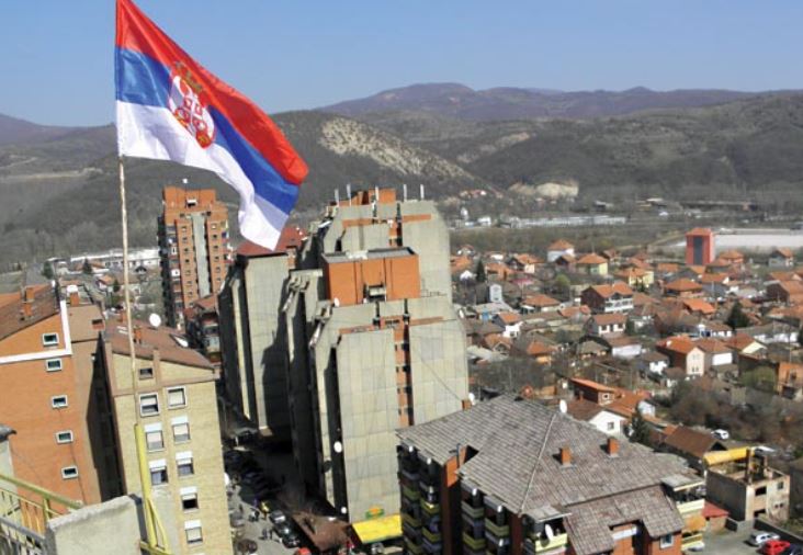 ZGRADA OPŠTINE OKUPIRANA Albanci preuzimaju vlast u Sjevernoj Mitrovici?