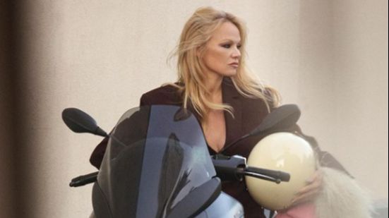 PAMELA ANDERSON O PRVOM SUPRUGU Poludio je zbog scene ljubljenja, morala sam da se izvinim