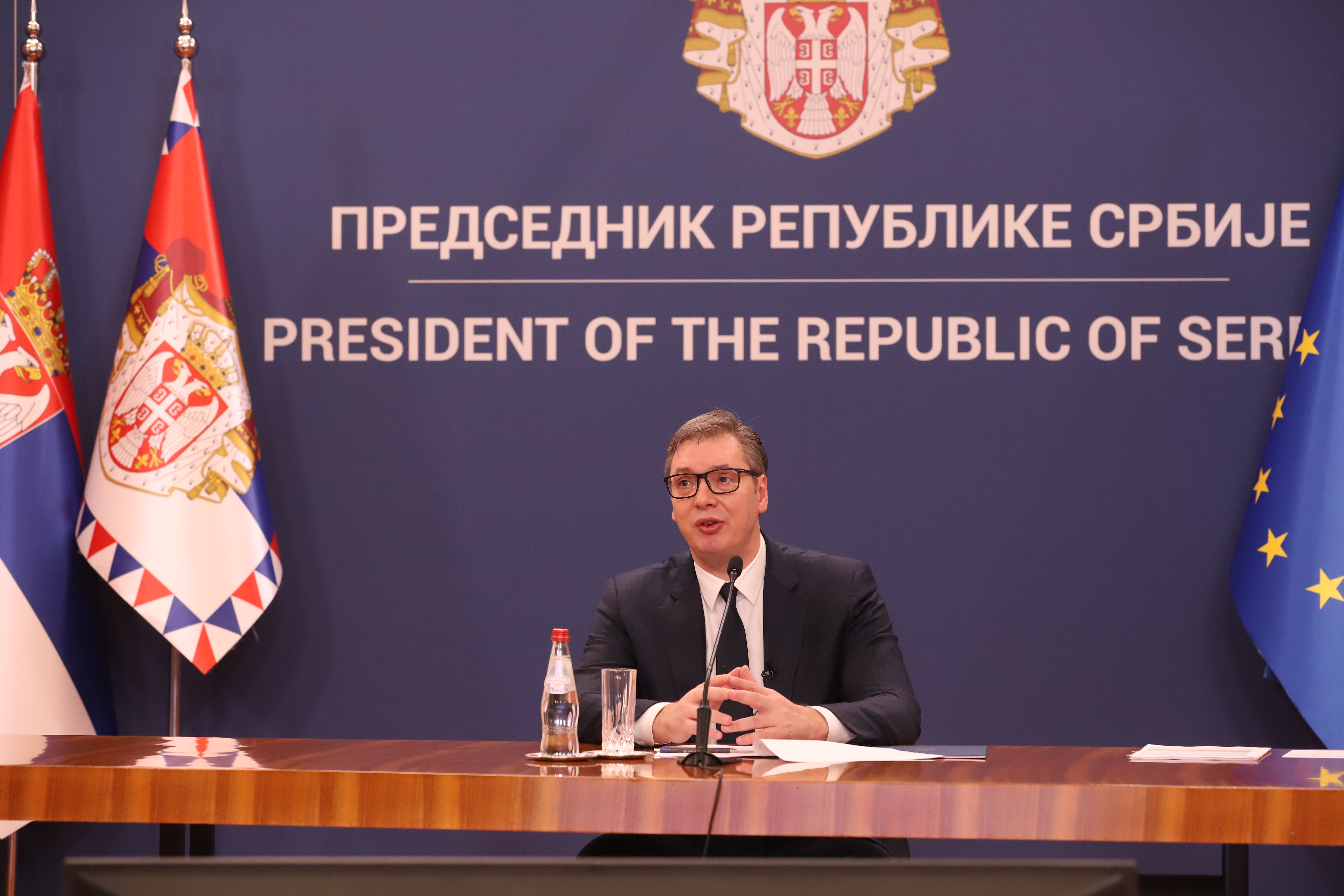 VUČIĆ IZ RAŠKE Napadnu li naš narod neće biti "kreni, stani i skloni se i povuci"