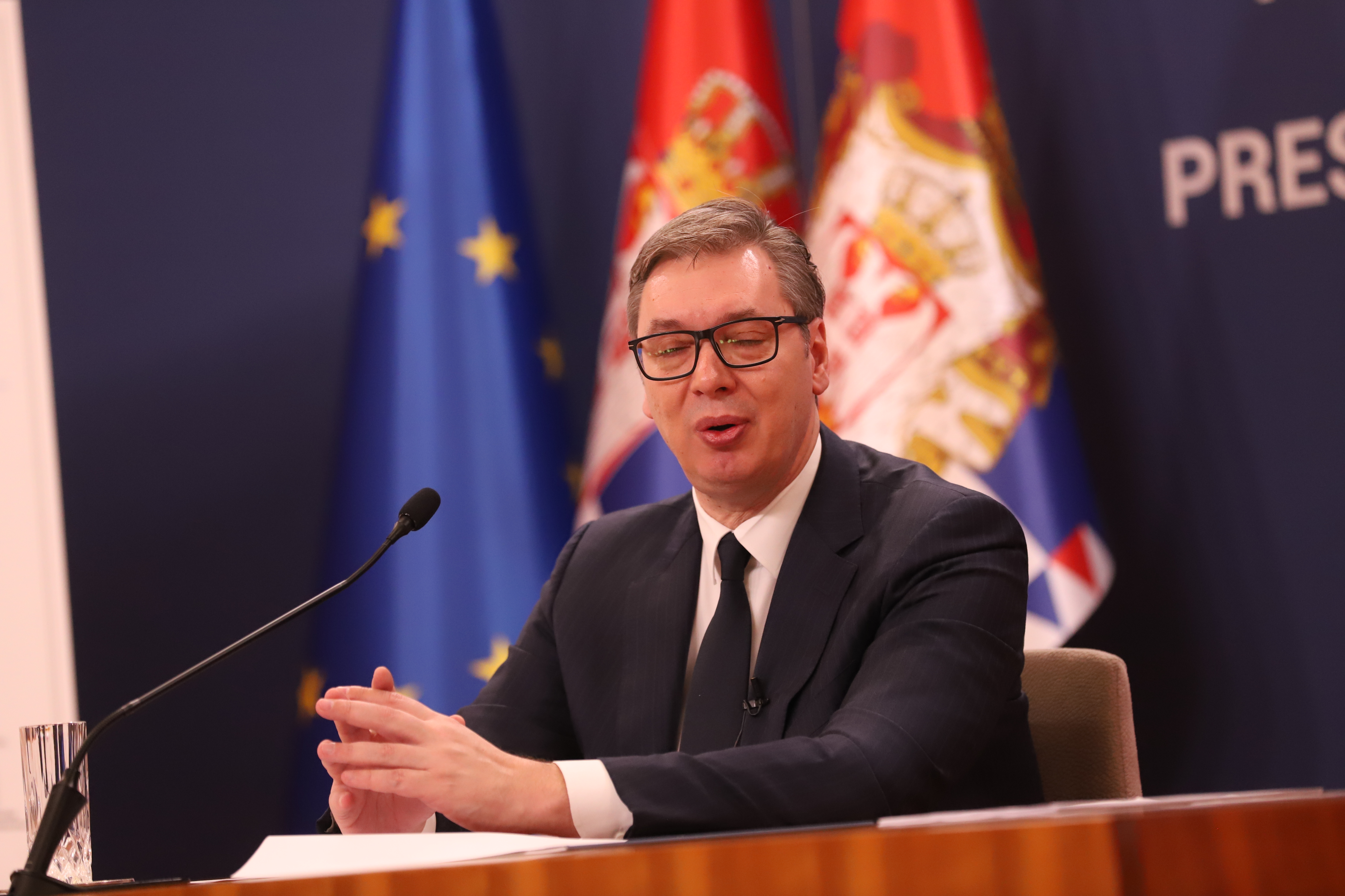 U PREDSJEDNIŠTVO SRBIJE STIGLO PISMO Makron, Šolc i Meloni uputili notu Vučiću