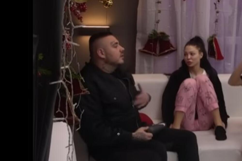 "PRIJE BIH OŽENIO MILICU I NAPRAVIO JOJ TROJE DJECE" Car uključio vrijeđalicu, pa osuo po Maji bez pardona (VIDEO)
