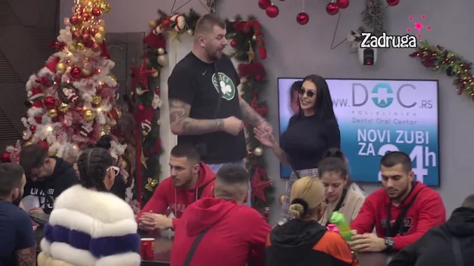 STARA LJUBAV ZABORAVA NEMA Janjuš tvrdi da može da bude sa Majom za 4 sata - ponudio joj opkladu (VIDEO)