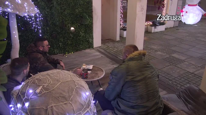 ŠOK! CAR SE SAMOZADOVOLJAVA DOK MAJA NE GLEDA! Filip se požalio Janjušu na odnos sa zajedničkom bivšom, pa mu otkrio jedno (VIDEO)