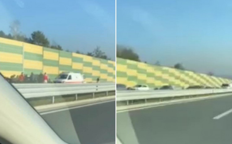 TEŠKA SAOBRAĆAJKA U BLIZINI VLAKOVA Tri osobe povrijeđene u sudaru dva vozila na auto-putu