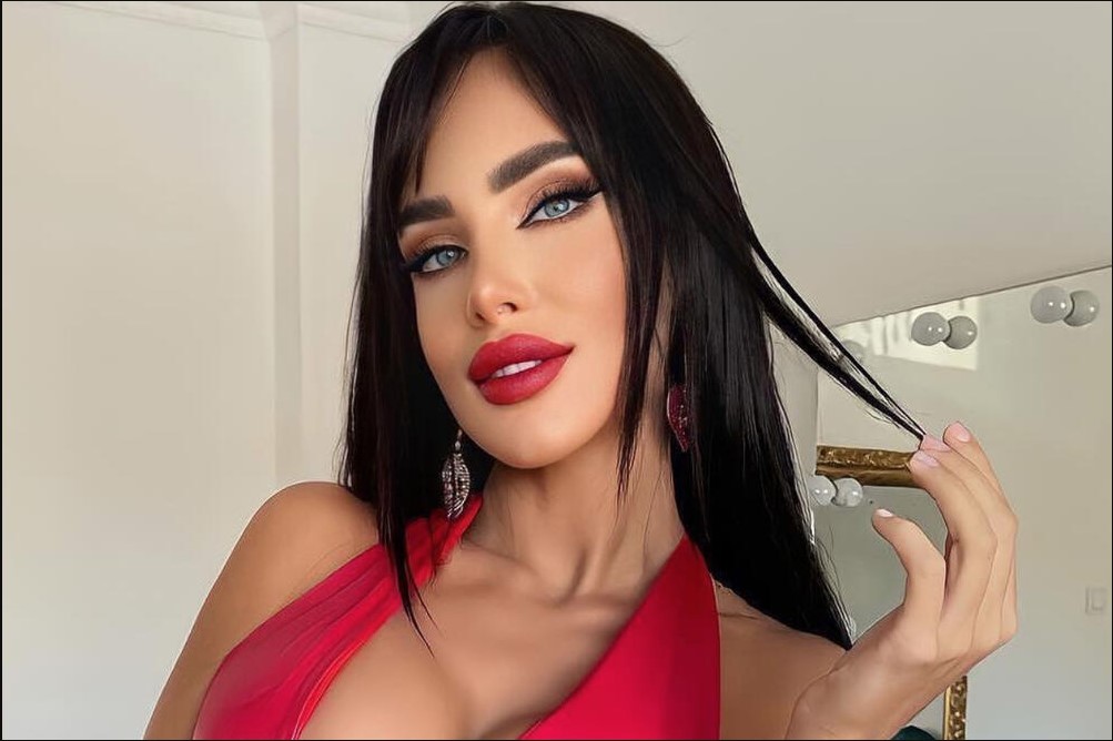 ALEKSANDRA SUBOTIĆ ŽARI I PALI U februaru obukla bikini, pa izazvala opštu pometnju (FOTO)