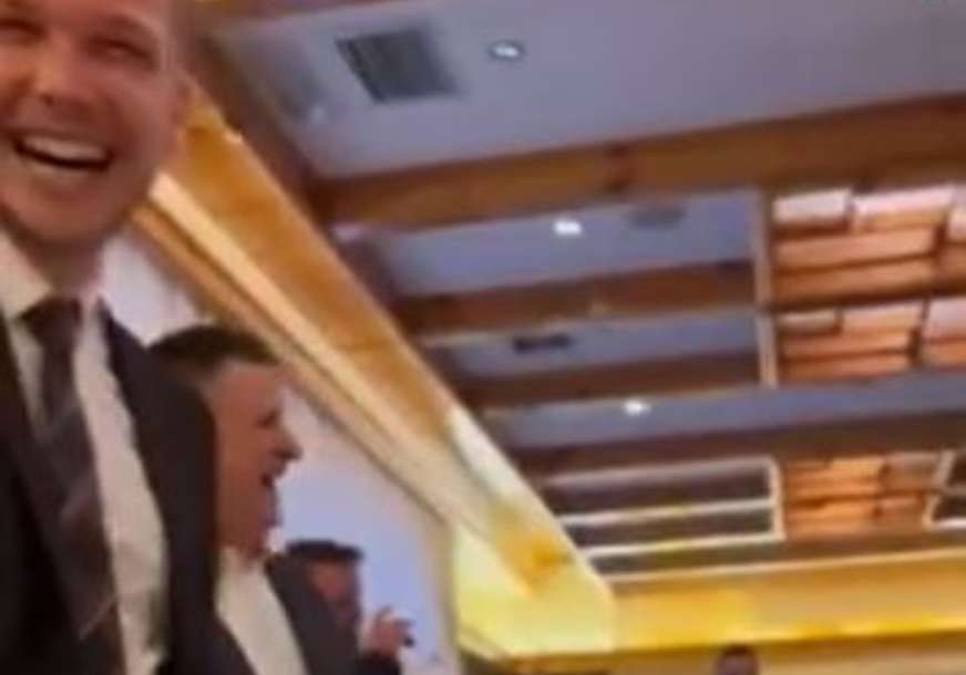 VIŠE PUTA OPSOVAO BOGA Stanivuković organizovao ručak povodom Bogojavljenja, Đajić "upao" i pričao viceve (VIDEO)