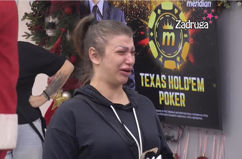 ZOLINA MAJKA POSLALA PAKETIĆ ZA MALOG ŽELJKA Miksi briznula u plač! Ovo je put do njenog srca! (VIDEO)