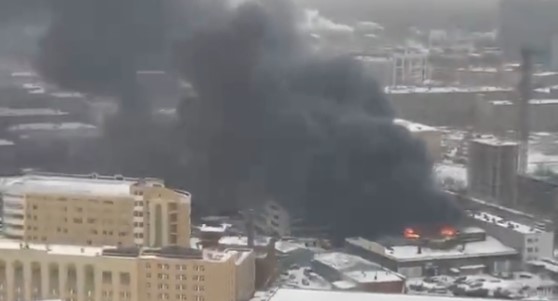 Požar izbio na sjeveru Moskve (VIDEO)