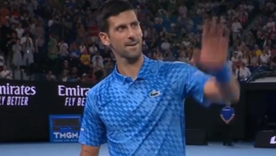 NOVAK SE OBRATIO RODITELJIMA PRED PUNOM ARENOM Pogledao majku i oca, pa im poručio ovo
