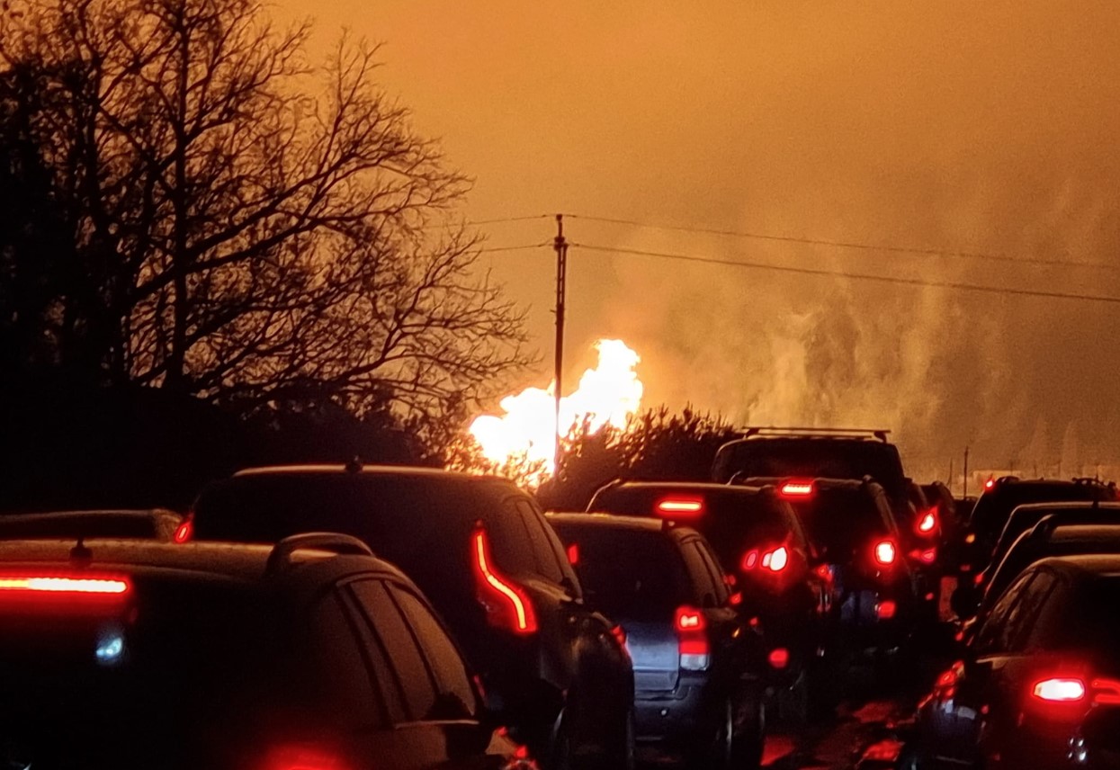 DRAMATIČAN PRIZOR! Eksplodirao gasovod, plamen se diže 50 metara u vis! (FOTO/VIDEO)