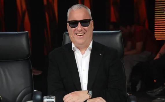 SAŠA MATIĆ OTKRIO KOJU PJESMU JE NAPISAO ZA ZDRAVKA ČOLIĆA U telefonu uvijek ima 10 spremnih pjesama, ali jedno osjećenje ga nikada ne inspiriše