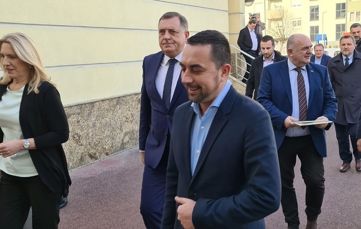 "OSMORKA" JE SADA "ŠESTORKA" NES i Stranka za BiH neće u državnu vlast