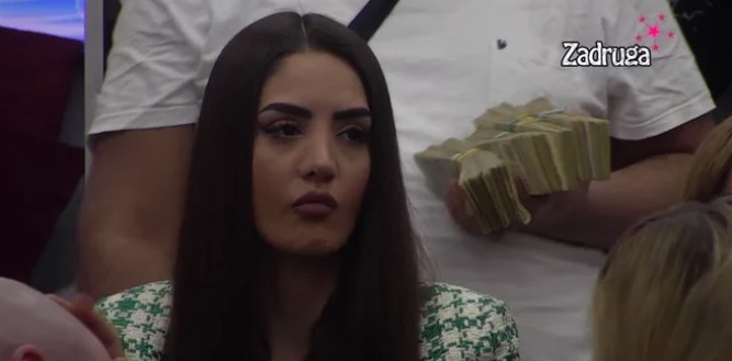 "PRESVETA GUTALICA" Ana prekinula Necino izlaganje, pa se obrušila na Anđelu, Đuričićeva propala u zemlju od sramote! (VIDEO)