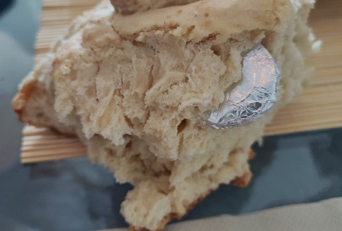 ZA OVO VJEROVANJE SIGURNO NISTE ZNALI Ako ste pronašli novac u česnici, evo šta treba da uradite s njim