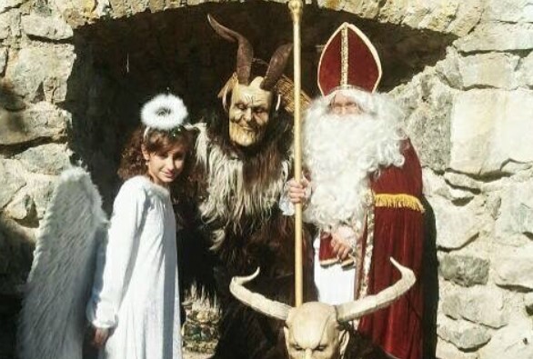 SPALJIVANJE KOZE OD SLAME, KRASTAVAC NA JELCI... Ovo je 8 najluđih prazničnih tradicija u svijetu (FOTO)