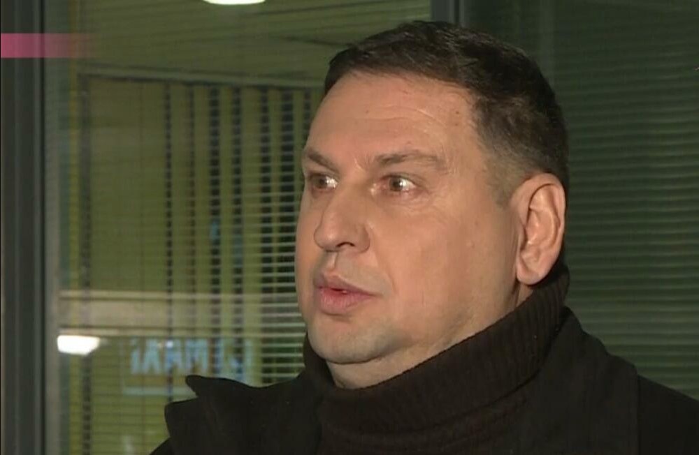 TAKI POLUDIO ZBOG FILIPA CARA Maja je mršava jer joj onaj krmak debeli sve pojede!