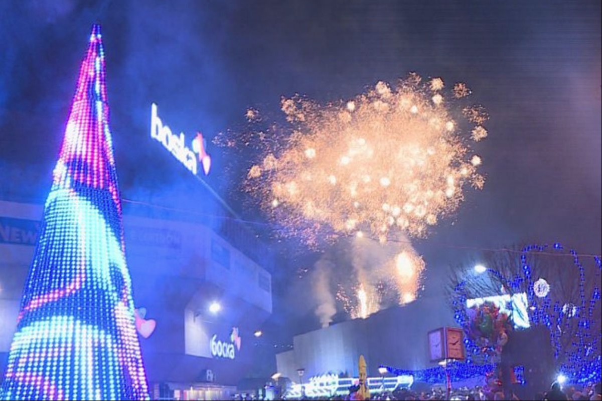 Širom Srpske dočekana Nova 2023. godina, republika bogatija za 19 beba