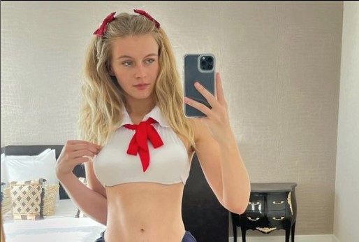 VERU DAJKMANS NA ONLYFANSU PRATI BIVŠI UČITELJ Poslao mi je 1.200 evra na račun, nisam mogla da vjerujem! (FOTO)