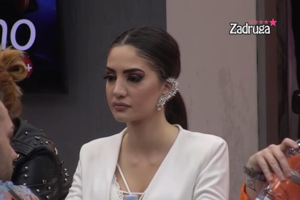 ANĐELA ĐURIČIĆ VAN SEBE NAKON NOVIH SAZNANJA Najavila suočavanje sa Zvezdanom i Anom