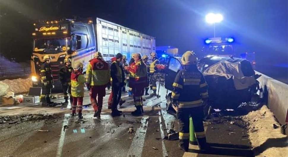 TEŠKA SAOBRAĆAJNA NESREĆA SA KOBNIM ISHODOM Austrijanka poginula u sudaru sa vozačem kamiona iz BiH