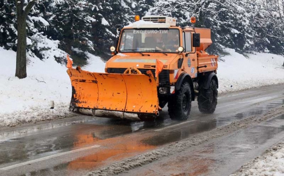 EKIPE INTERVENISALE NA PLATOU MANJAČE Svi putevi na području Banjaluke prohodni
