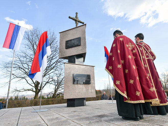OBILJEŽAVANJE 81 GODINE OD SVIREPOG USTAŠKOG ZLOČINA U Drakuliću kod Banjaluke pomen stradalim Srbima