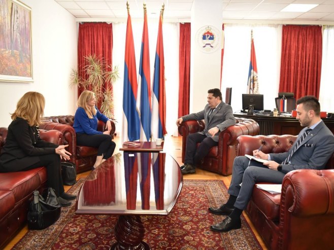 PREDSJEDNIK NSRS NAKON SASTANKA SA HELEN FLUKER Stevandić: Srpska svoju poziciju brani snagom argumenata