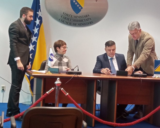 POTPISAN UGOVOR Za izgradnju pruge Ilidža-Hrasnica zajam EBRD-a od 25 miliona KM