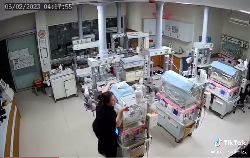 "DRŽITE INKUBATORE!" Potresan snimak medicinskih sestara koje čuvaju nedonoščad dok gube tlo pod nogama zvog zemljotresa