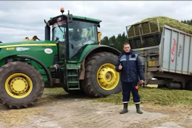 ODLAZAK U INOSTRANSTVO IM NIJE OPCIJA Visokoobrazovani Jovići iz Bijeljine se odrekli života u gradu radi ljubavi prema agraru (VIDEO)
