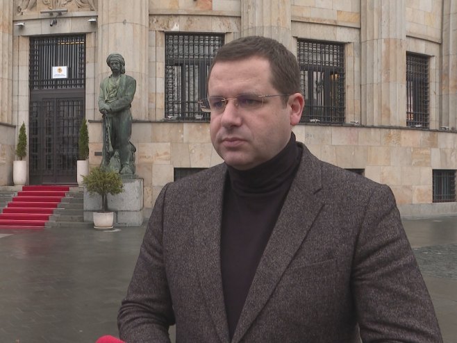 MIJEŠAJU SE U NAŠE UNUTRAŠNJE STVARI Saopštenje Američke ambasade je vrhunac licemjerja
