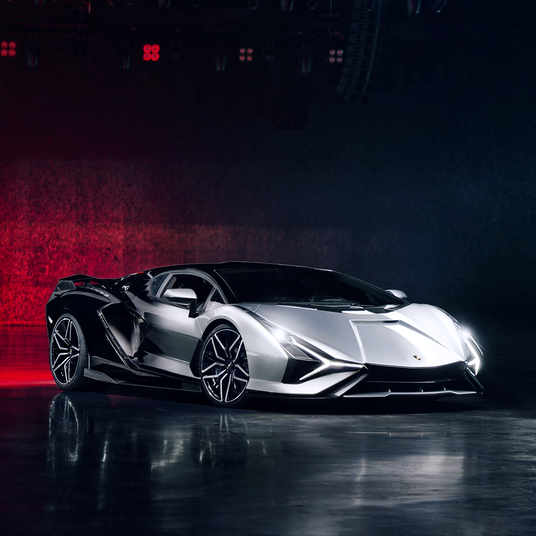 URAĐENE ZNAČAJNE MODIFIKACIJE: Lamborghini Aventador SV sa 1500KS