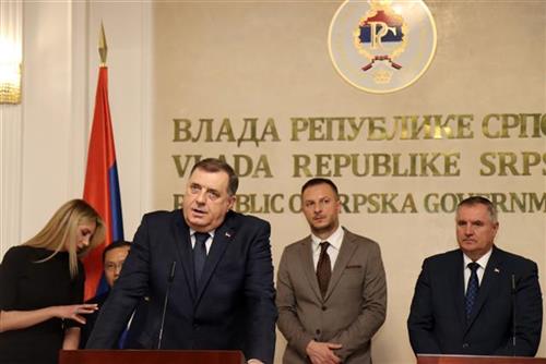 DODIK O IMOVINI KOJA PRIPADA SRPSKOJ: "Pojedinci iz EU podržavaju one koji krše Ustav"