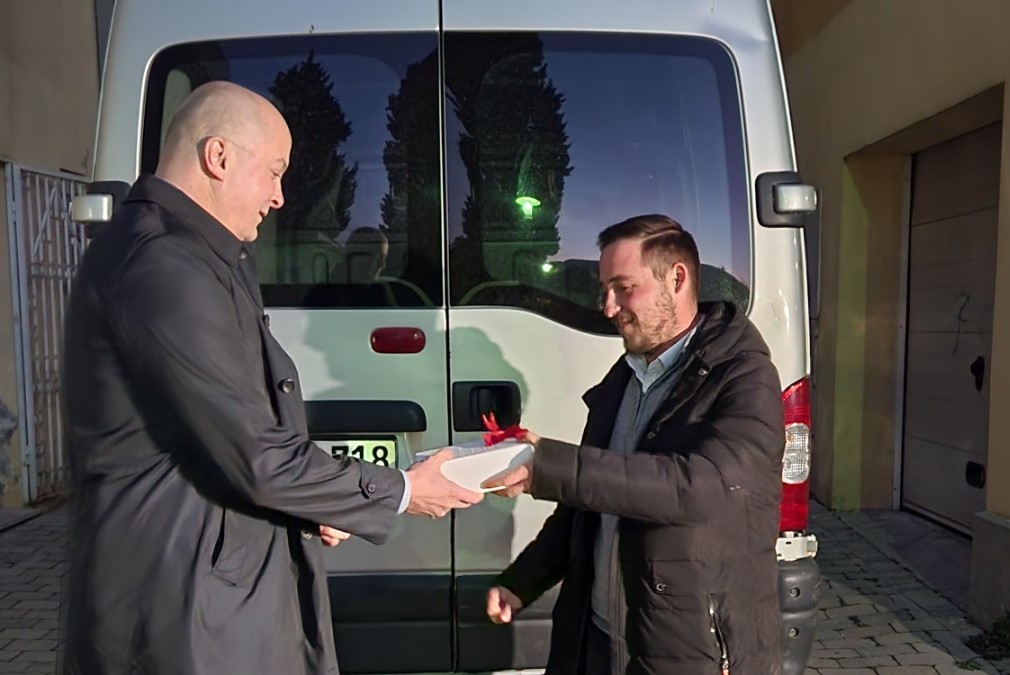 HUMAN GEST KOMPANIJE M:TEL Donirano dostavno vozilo za potrebe Narodne kuhinje