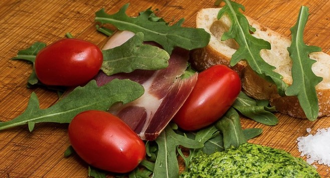 TOPI SE U USTIMA Proglašeno najbolje suvo meso u svijetu, BiH u top 10