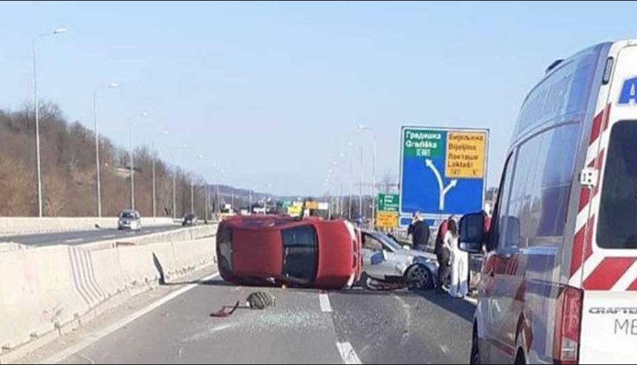 SAOBRAĆAJKA KOD KLAŠNICA Obustavljen saobraćaj na dionici puta
