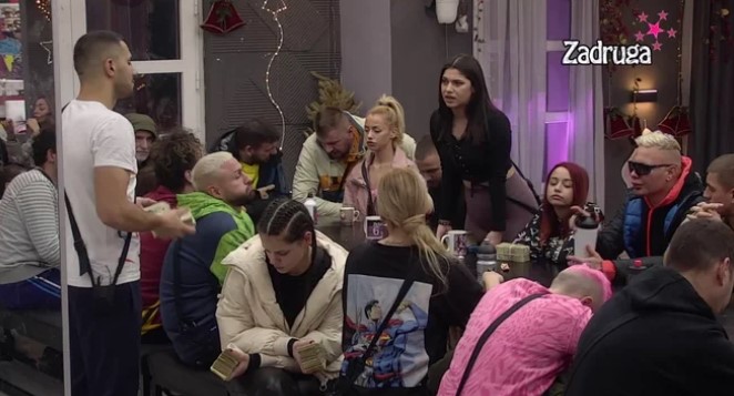 "ZANEMARIĆU DA SI JELA SLINE!" Dragić osudio Milicu zbog ponašanja, pa udario na njen moral! Veselinovićeva zapjenila, pa uzdigla sebe (VIDEO)