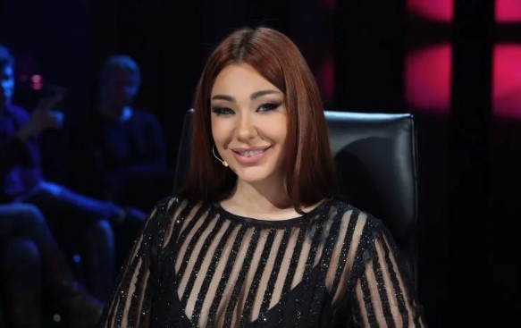 DA LI JE ONA PJEVAČICA KOJA GOVORI NAJVIŠE JEZIKA NA ESTRADI? Sanja Vučić se pohvalila znanjem, a kada čujete koji je jezik učila iz dosade neće vam biti dobro