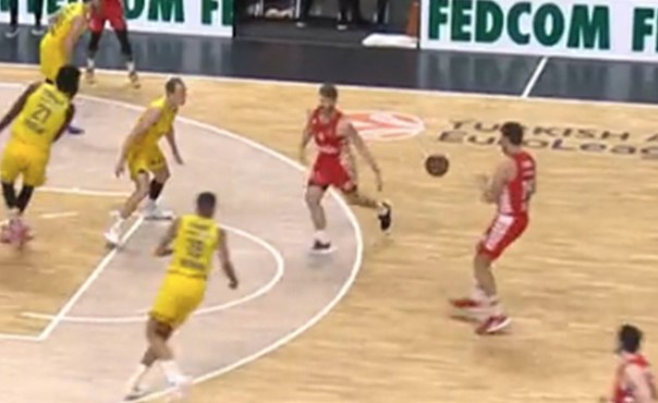OČEKIVAN EPILOG MVP Bugarin vodio Olimpijakos do +33