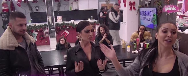 "NEMOJ DA SE UBACIM, A TEBE IZBACIM" Maja uzdrmala Sanjin kavez, poručila Marku da je u njenom krevetu uvijek dobrodošao (VIDEO)