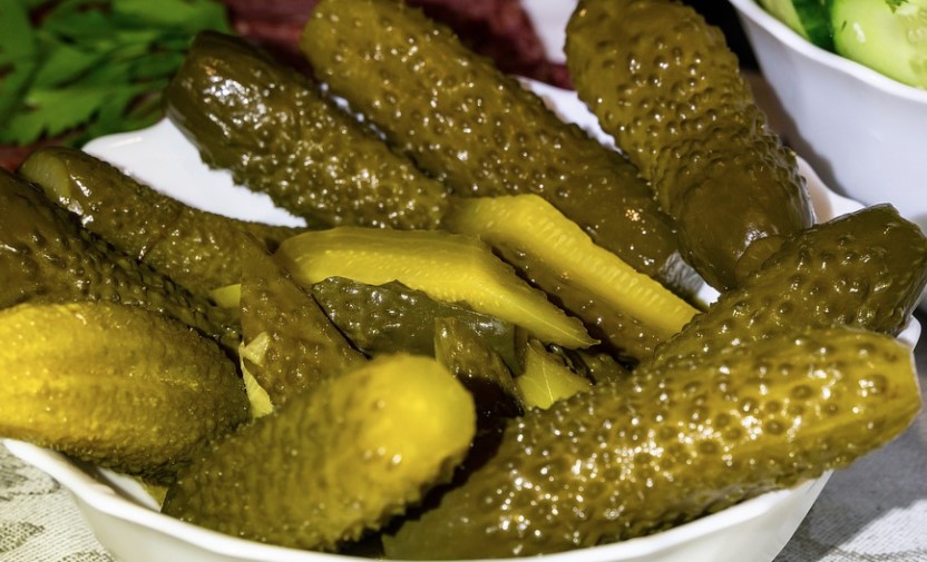 OSLUŠNITE SVOJE TIJELO Šta znači ako žudite za kiselim krastavcima?