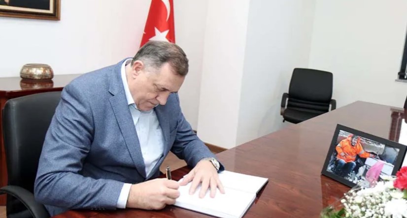 DODIK SE UPISAO U KNJIGU ŽALOSTI "Svijet se može ujediniti u humanosti"
