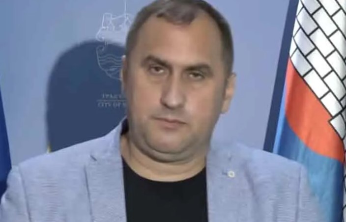 SDS OSTAO BEZ JEDINOG ODBORNIKA U BANJALUCI Petković istupio iz stranke