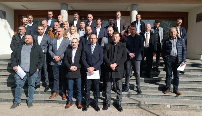 OŠTRE REAKCIJE IZ PRIJEDORSKOG PARLAMENTA Odbornici osudili govor mržnje imama iz Kozarca