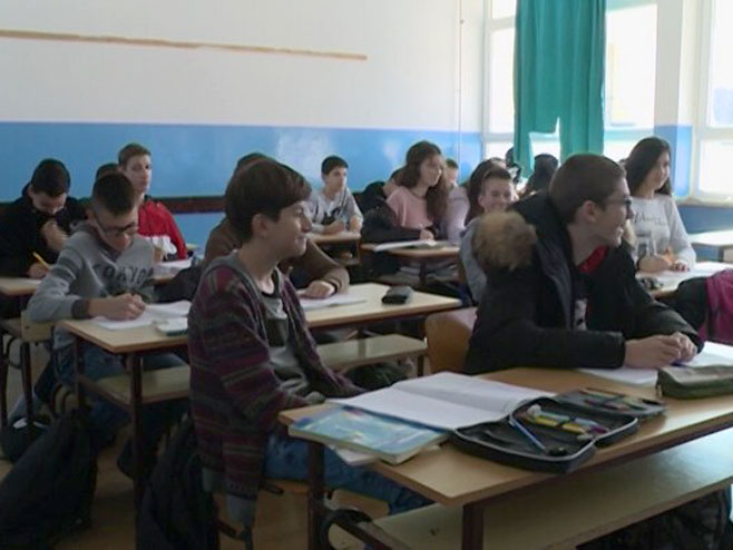 U tekućoj školskoj godini manje osnovaca za 1,7 odsto