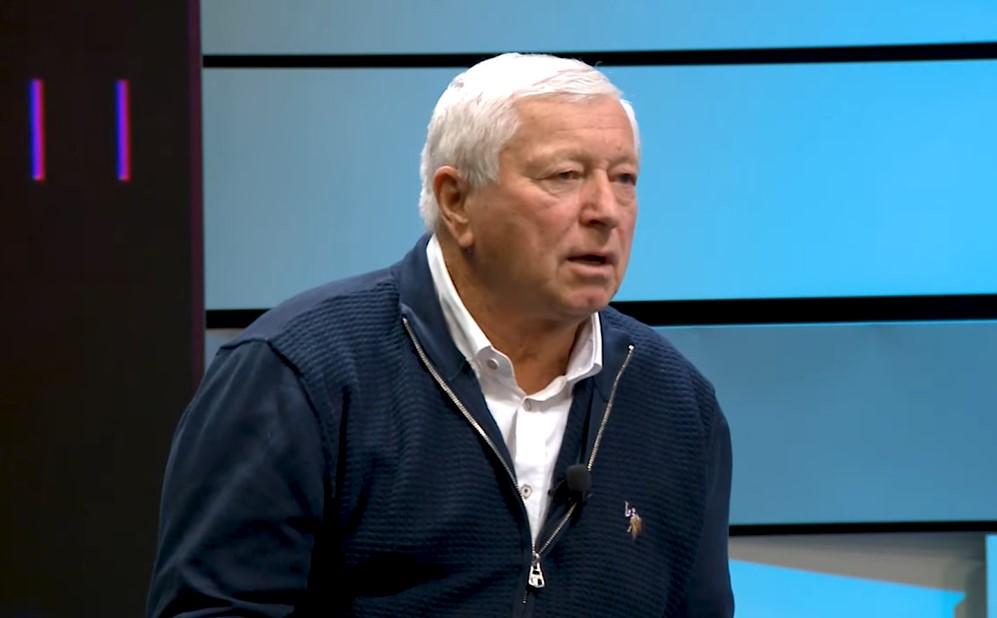 „SVE ĆE UPROPASTITI, OVI IZ MINISTARSTVA NIKADA NISU DRŽALI KRAVU!“ Vladimir Usorac odlazi sa čela Udruženja mljekara RS