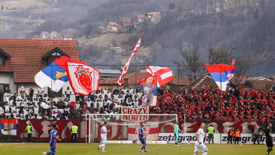 POJAVIO SE SNIMAK, A STIĆI ĆE I DO RUSIJE: Ovo su "delije" uradile povodom godišnjice rata u Ukrajini (FOTO/VIDEO)